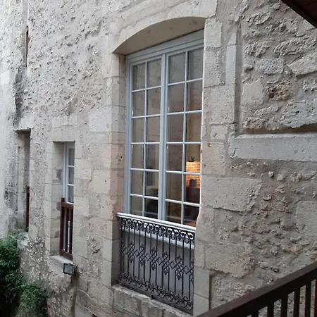 Le De La Clarte *