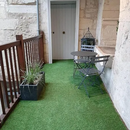 Apartment Le De La Clarte